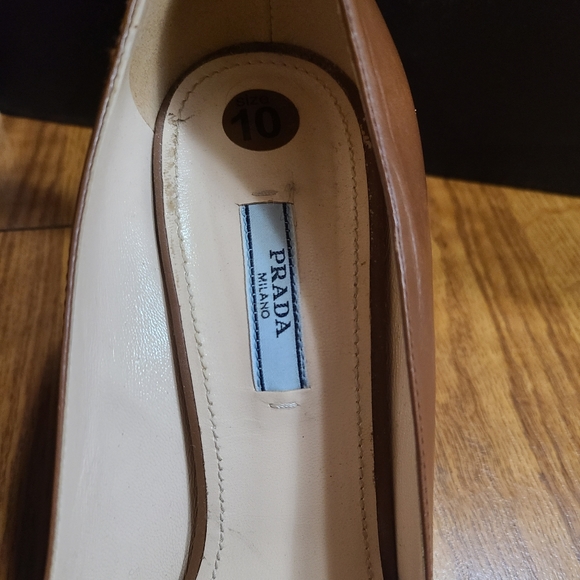 Prada Milano Leather Heels Size 10 - Picture 5 of 10